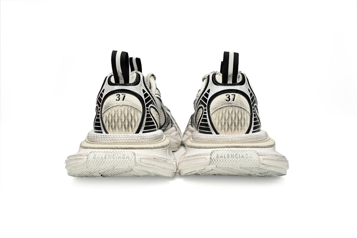 Balenciaga 3XL  men's shoes Track Sneaker – Low-Top Chunky Sole  balenciaga runners  White