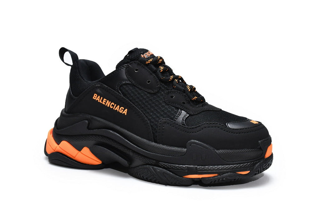 Balenciaga men's shoes Track Sneaker Triple S Sneakers  balenciaga runners  black