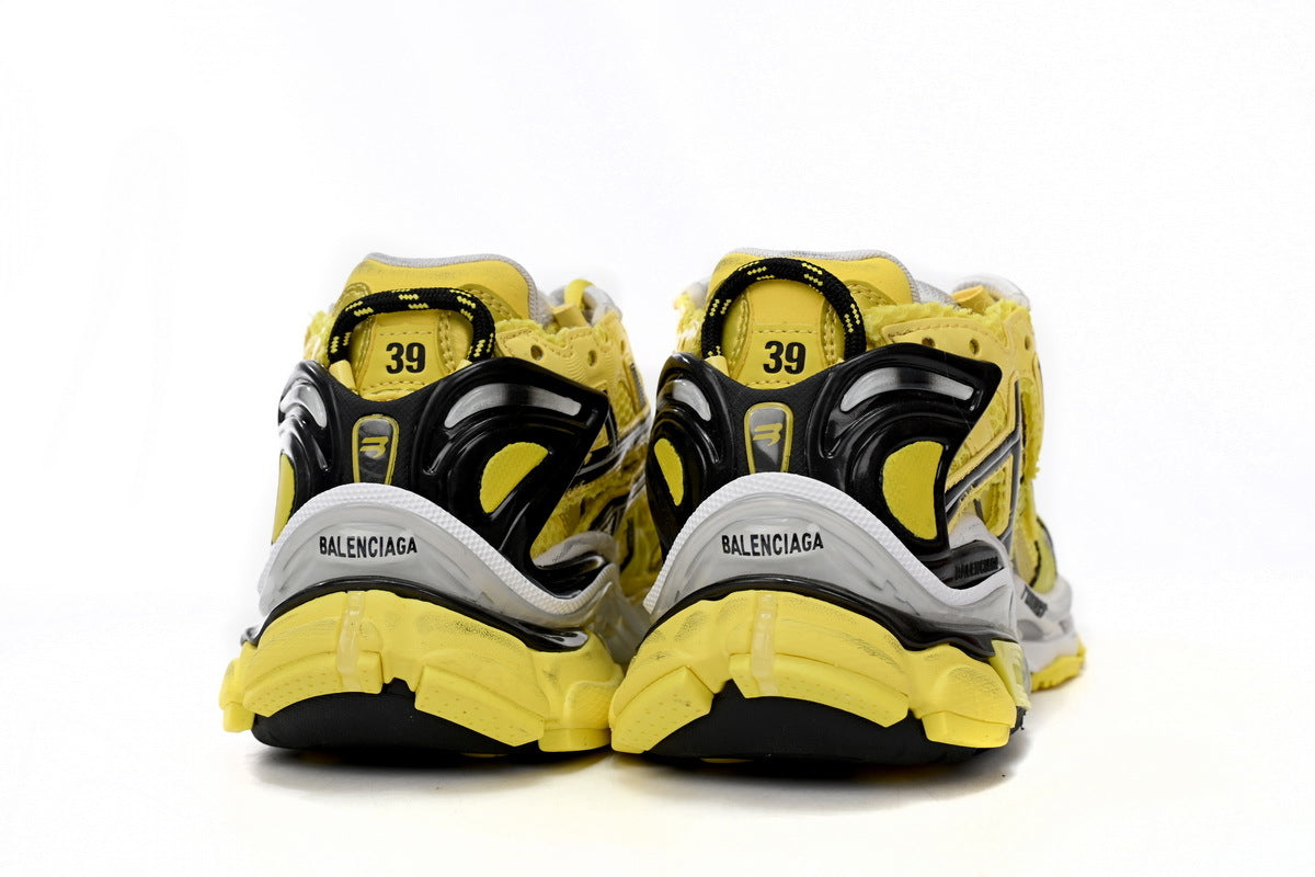 Balenciaga men's shoes Track  Runner Sneaker – Distressed Low-Top  balenciaga runners Yellowish-white