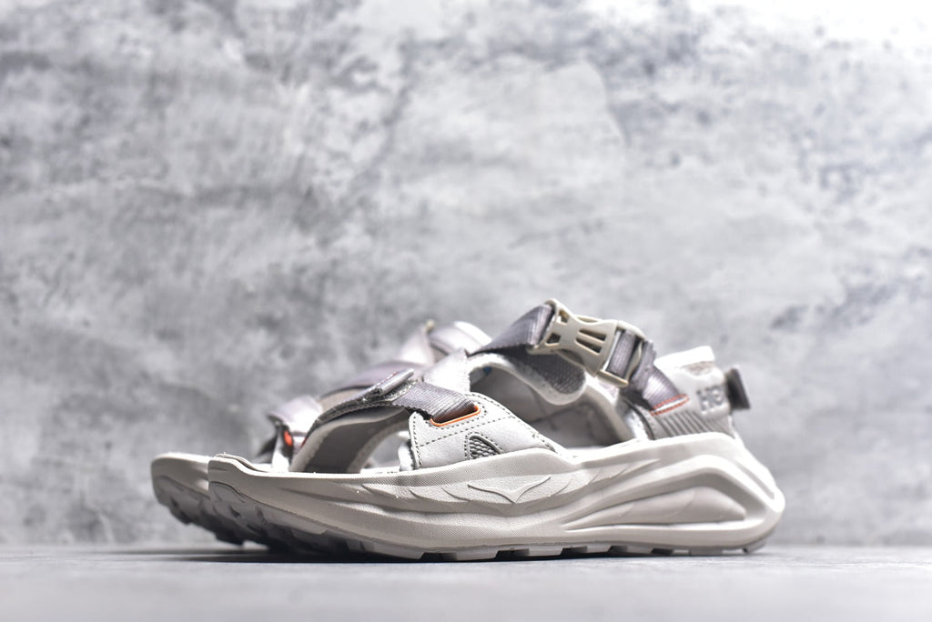 HOKA Recovery Women's Men's Shoes | Light Gray & White Buckle Strap Sandals