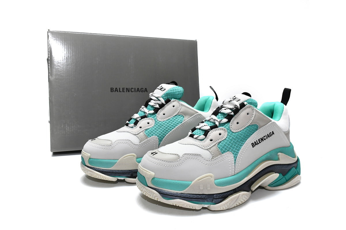 Balenciaga men's shoes Track Sneaker Triple S Sneakers balenciaga runners White-green