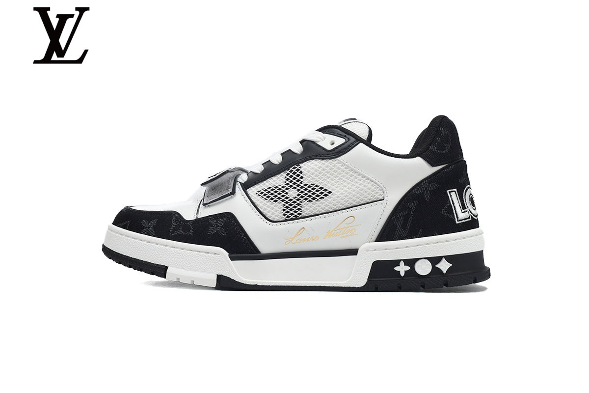 Louis Vuitton Trainer shoes for man  women Sneakers – Black & White
