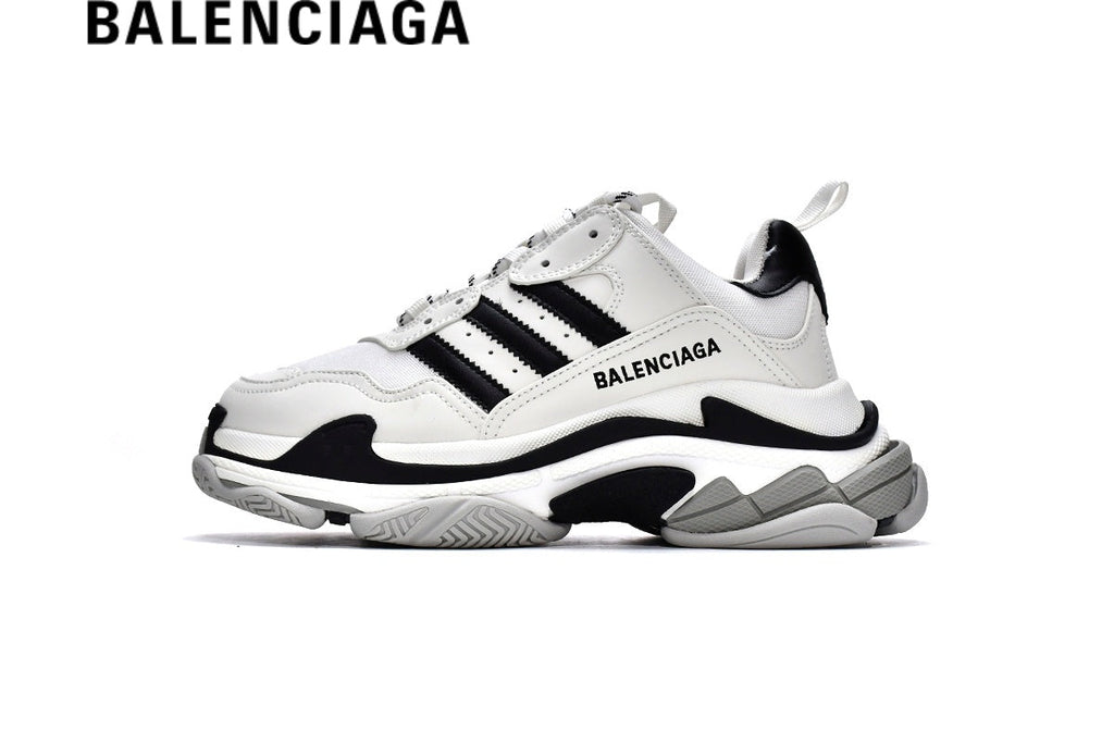 Balenciaga Triple S men's shoes  women sneakers in White and Black