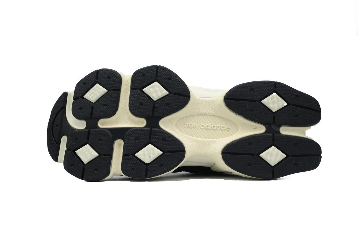 New Balance 9060 Women's & Men's Chunky Retro Sneakers - Black & Cream
