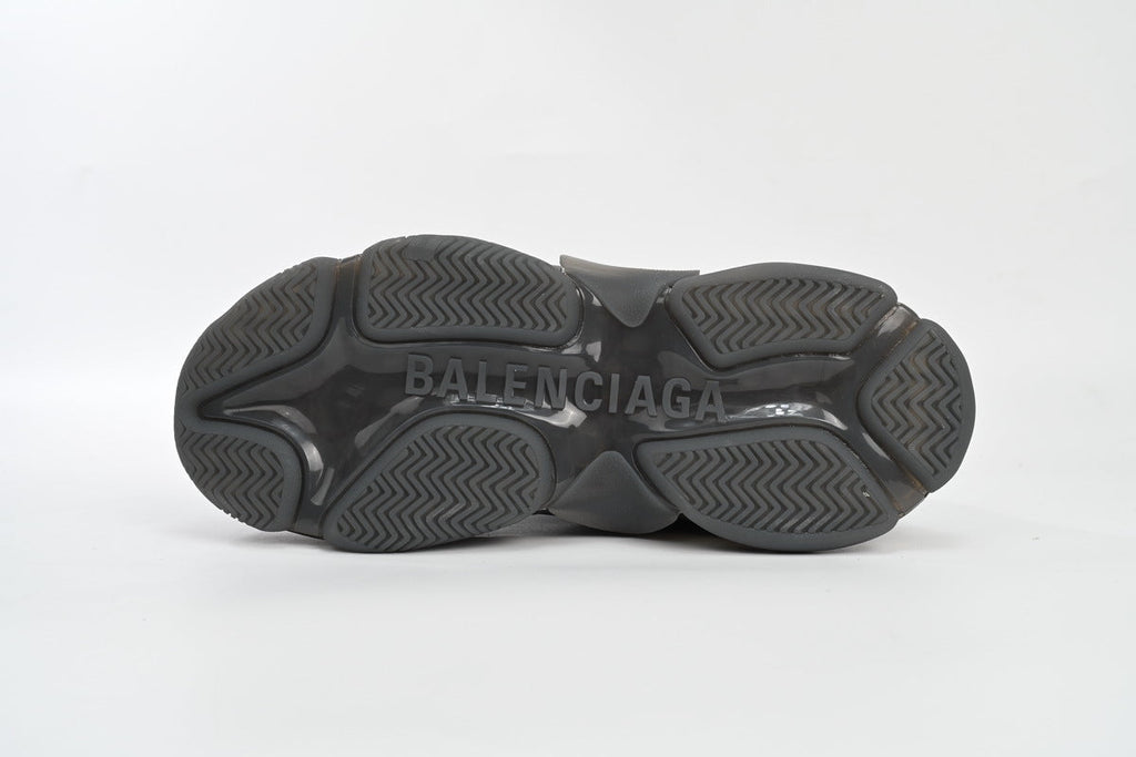 Balenciaga  men's shoes Track Triple S Clear Sole Sneakers  balenciaga runners café-style