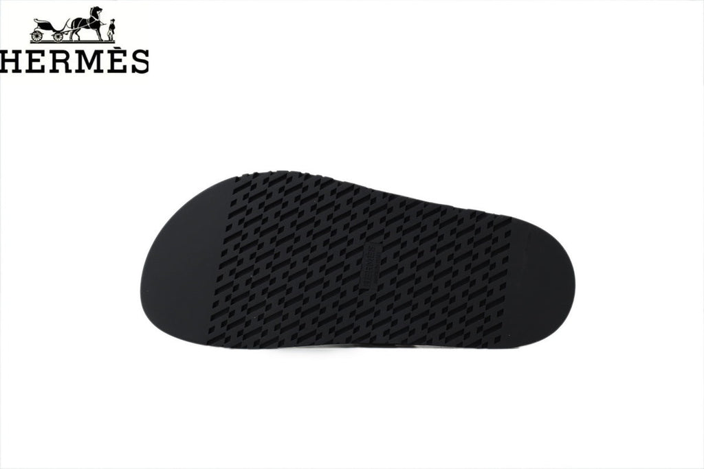 Hermès female slides White Leather Flip-Flop Slide with Metal Buckle