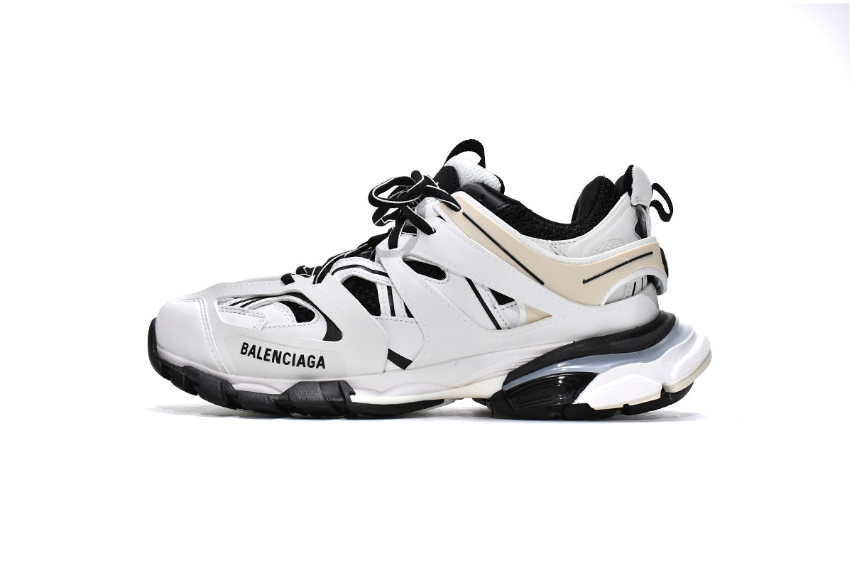 Balenciaga men's shoes Track Sneaker  balenciaga runners  black and White