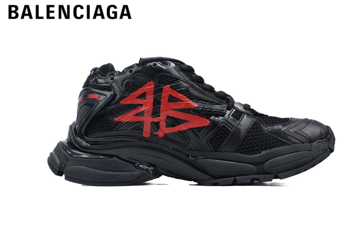 Balenciaga Runner Graffiti men's shoes  women sneakers — Black / Red