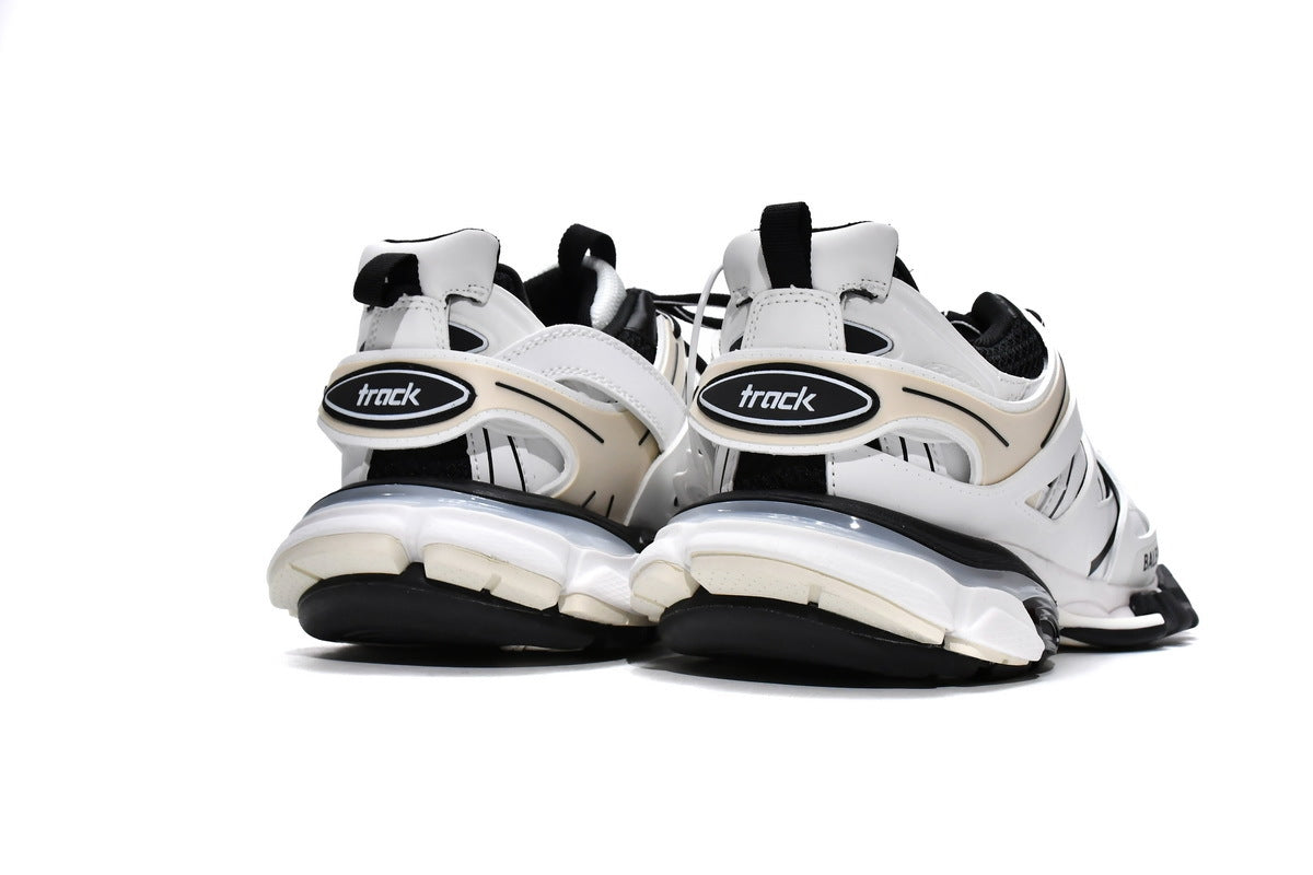 Balenciaga men's shoes Track Sneaker  balenciaga runners  black and White