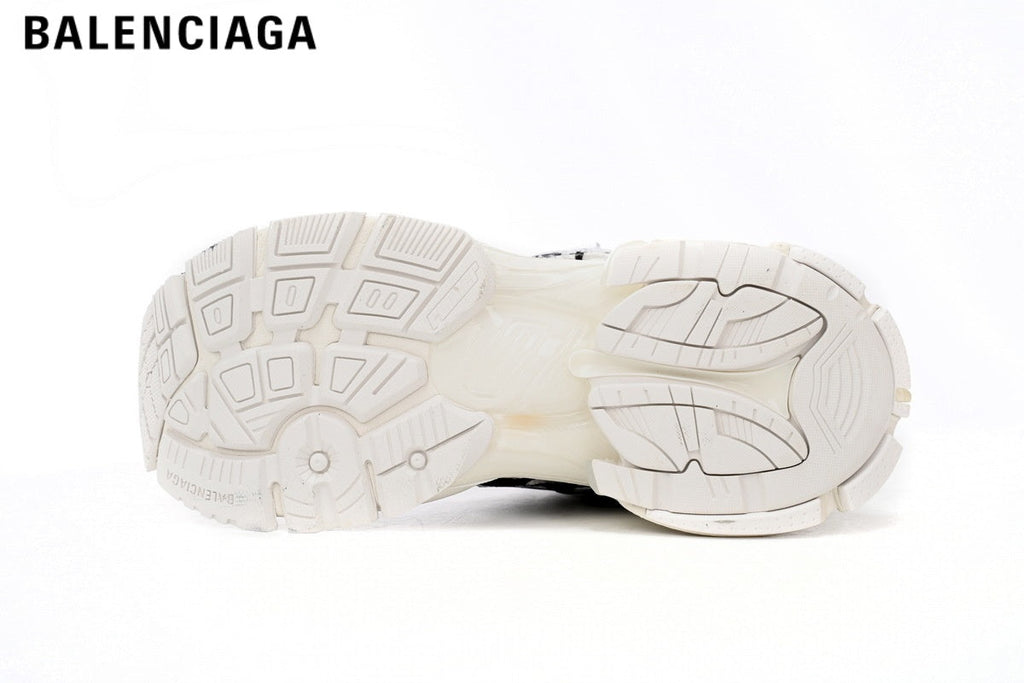 Balenciaga Runner men's shoes  women sneakers — Graffiti