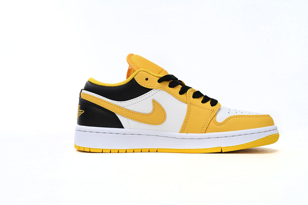 Nike Air Jordan 1 Retro Low Low-Top Sneakers mens low top shoes