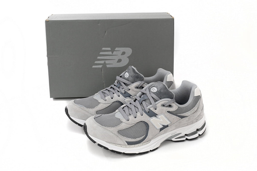 New Balance 2002R Women's & Men's Grey & Charcoal Retro Sneakers