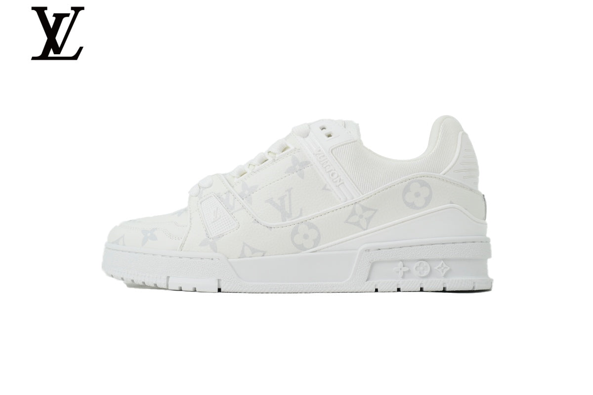 Louis Vuitton Trainer  shoes for man  women Sneaker – White Monogram