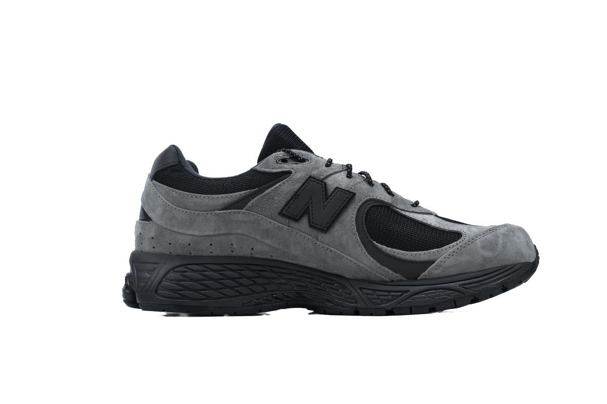 New Balance 2002R Women's & Men's Grey & Black Retro Lifestyle Sneakers