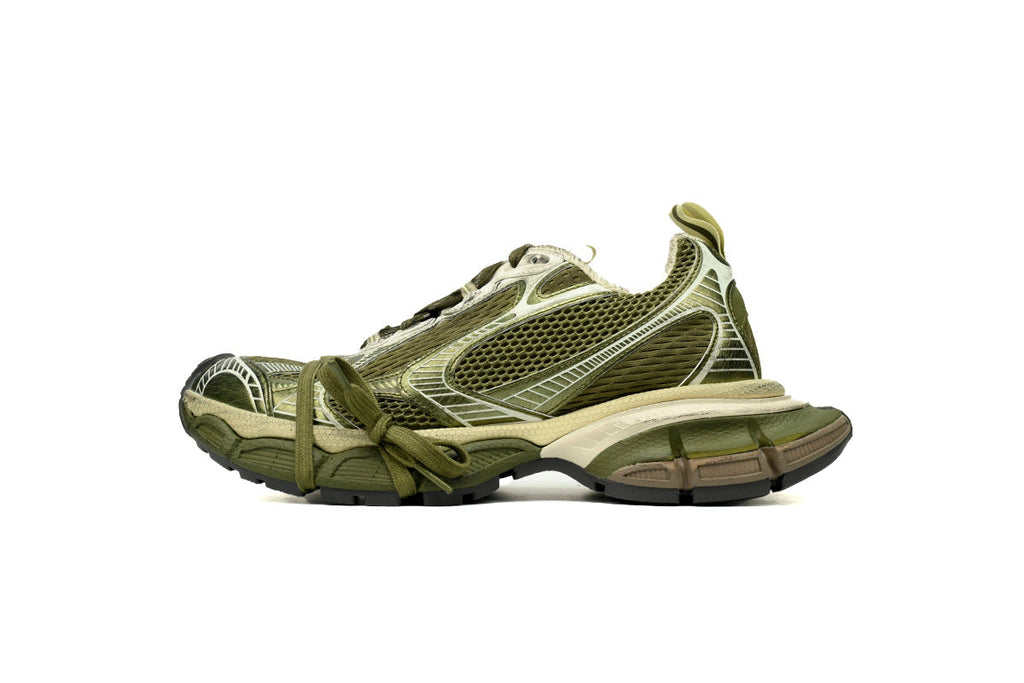 Balenciaga 3XL  men's shoes Track Sneaker – Low-Top Chunky Sole balenciaga runners