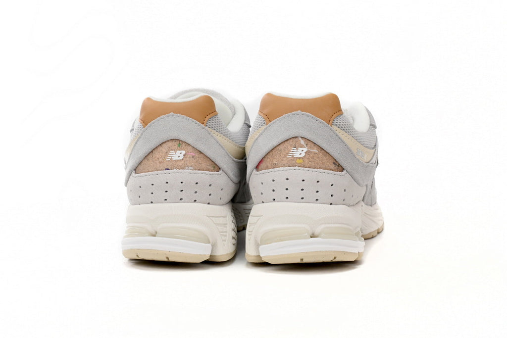 New Balance 2002R Women's & Men's Grey & Cream Retro Lifestyle Sneakers