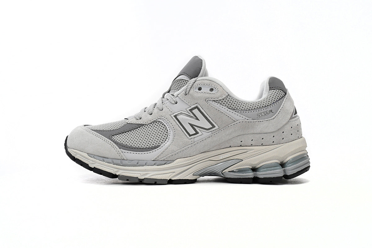 New Balance 2002R Women's & Men's Light Grey Retro Lifestyle Sneakers