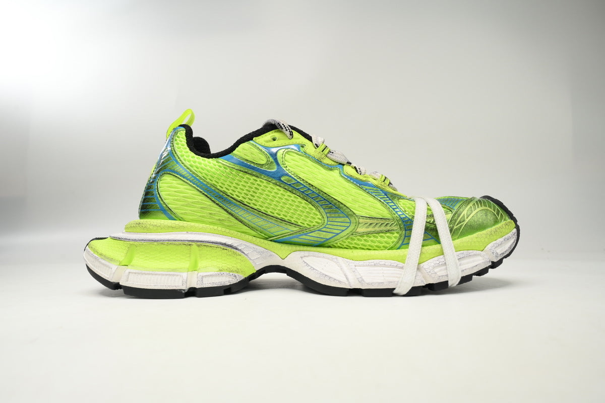 Balenciaga 3XL  men's shoes Track Sneaker – Low-Top Chunky Sole balenciaga runners Fluorescent green