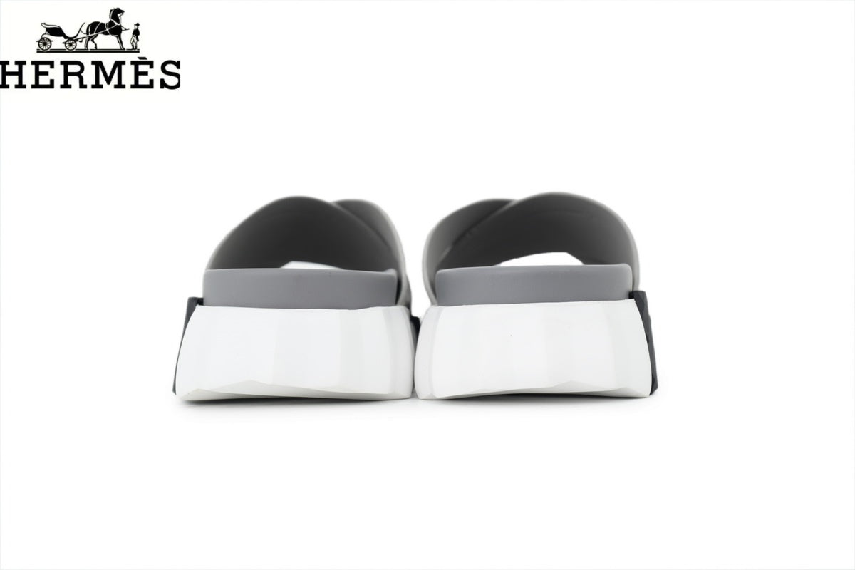 Hermès Light Grey Leather and Suede Cross-Strap Slide Sandal