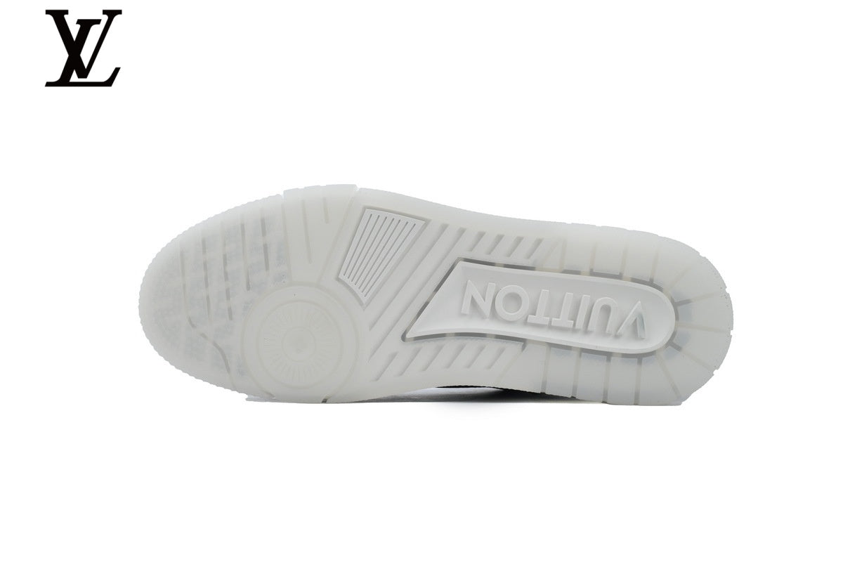 Louis Vuitton Trainer shoes for man  women Sneaker – Black Monogram