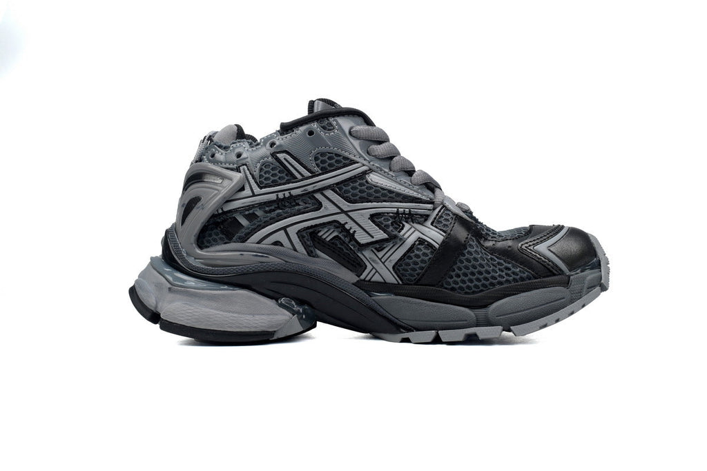 Balenciaga men's shoes Track  Runner Sneaker – Distressed Low-Top balenciaga runners black