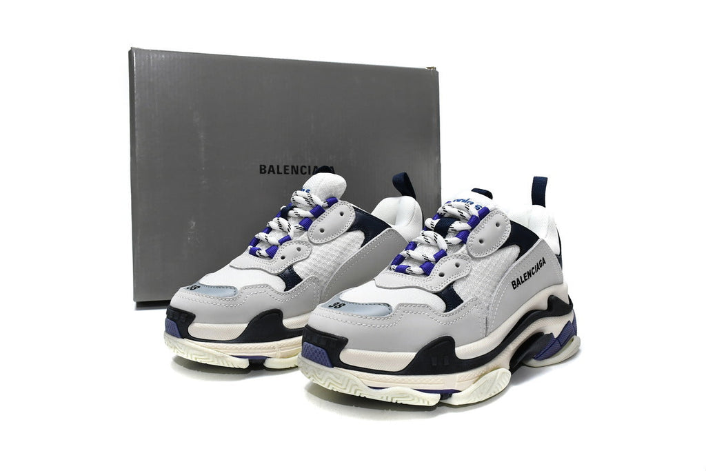 Balenciaga men's shoes Triple S Sneakers balenciaga runners  White