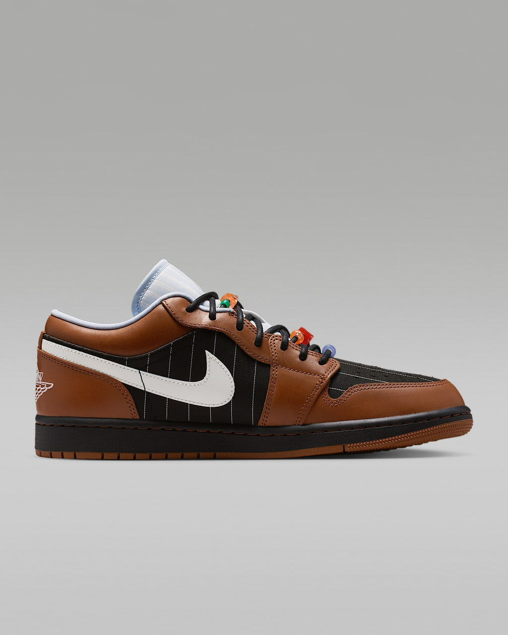 nike mens low top shoes Air Jordan 1 Low SE Dark Russet Black and White Sneakers