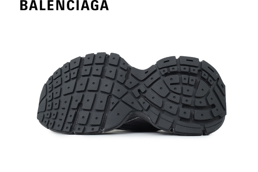 Balenciaga Runner men's shoes  women sneakers in Black and Pink