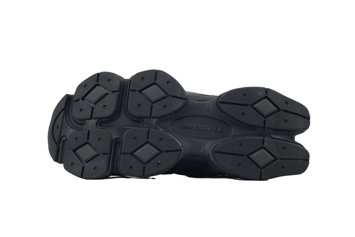 New Balance 9060 Women's & Men's Black Chunky Retro Sneakers