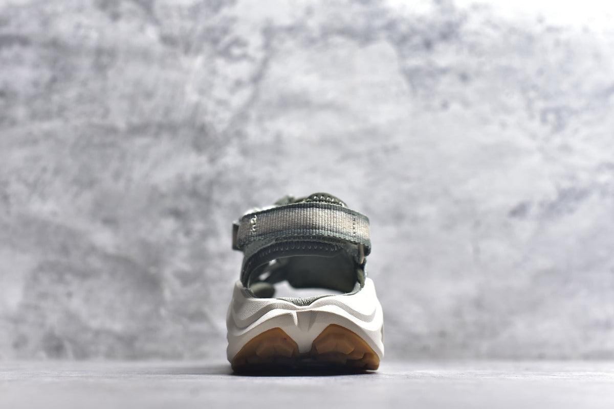 HOKA Recovery Women's Men's Shoes | Sage Green & Cream Buckle Strap Sandals