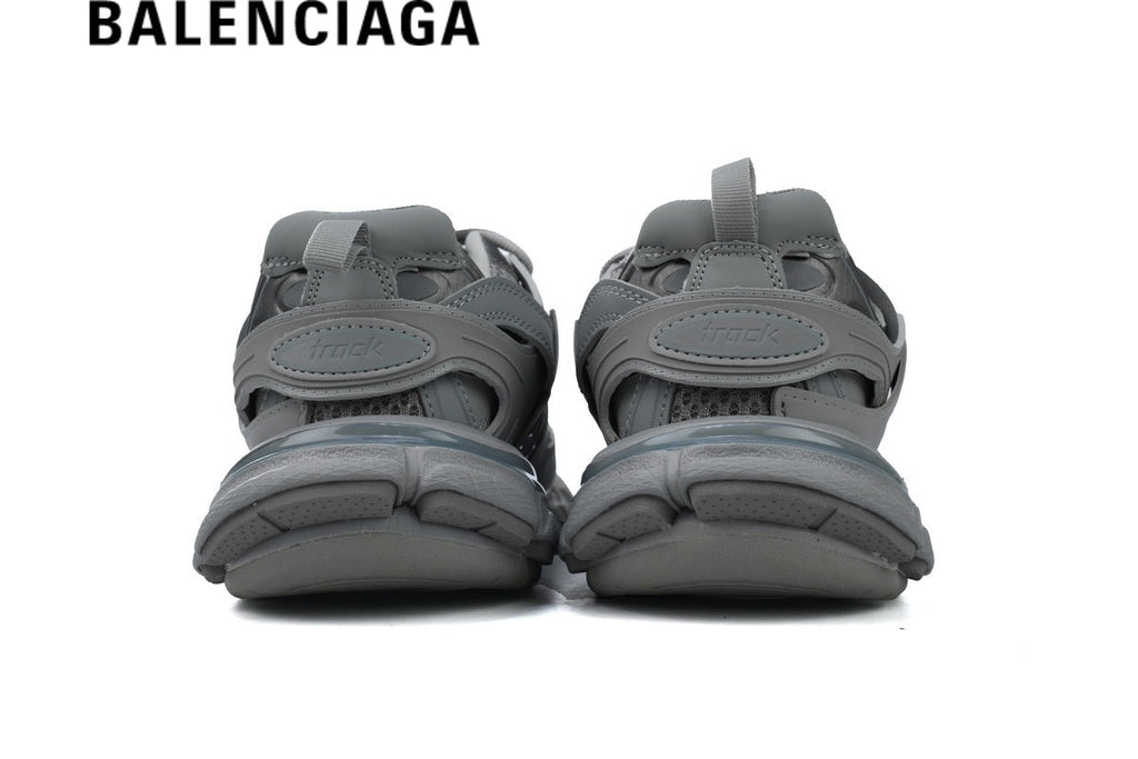 Balenciaga Track men's shoes  women sneakers Sneakers in Grey