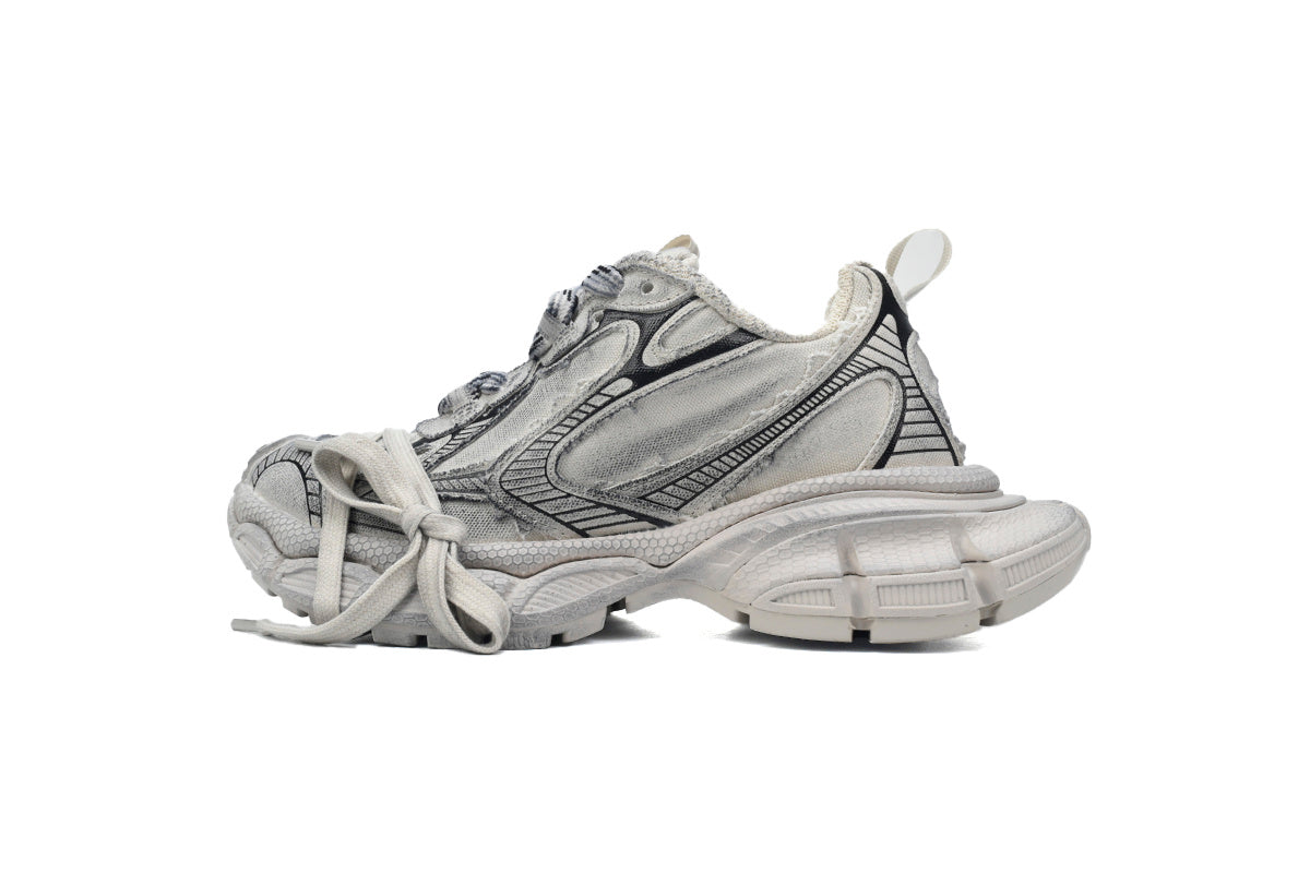 Balenciaga 3XL men's shoes Track Sneaker – Low-Top Chunky Sole  balenciaga runners