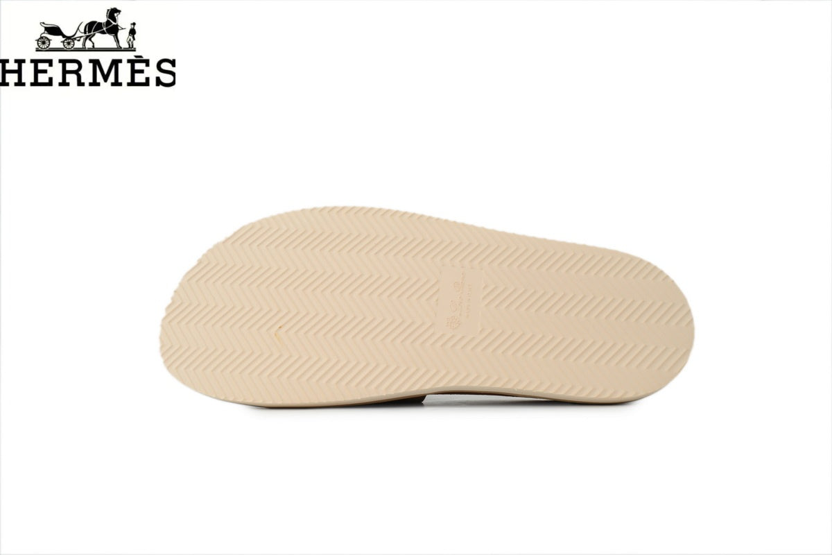 Hermès Chestnut Brown Suede Single-Band Slide Sandal