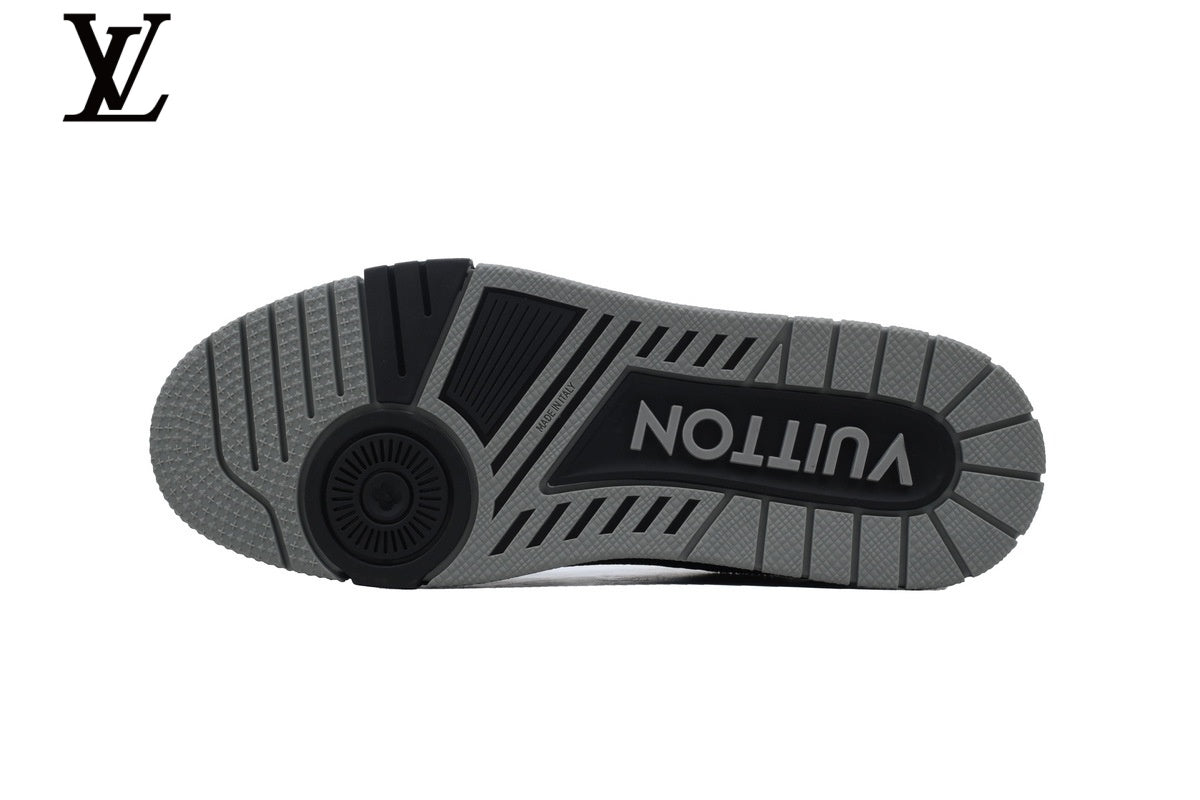 Louis Vuitton Trainer shoes for man  women Sneaker – Black & Silver Crystal