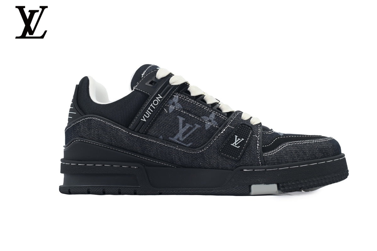 Louis Vuitton Trainer shoes for man  women Sneaker – Black Denim Monogram