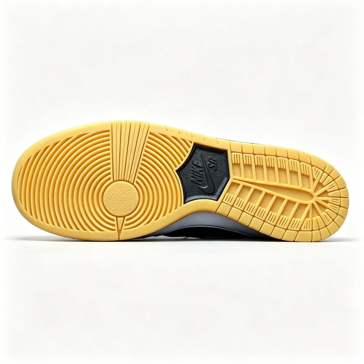 Nike SB Dunk Low Sneakers – Slate Blue / Black / Gum