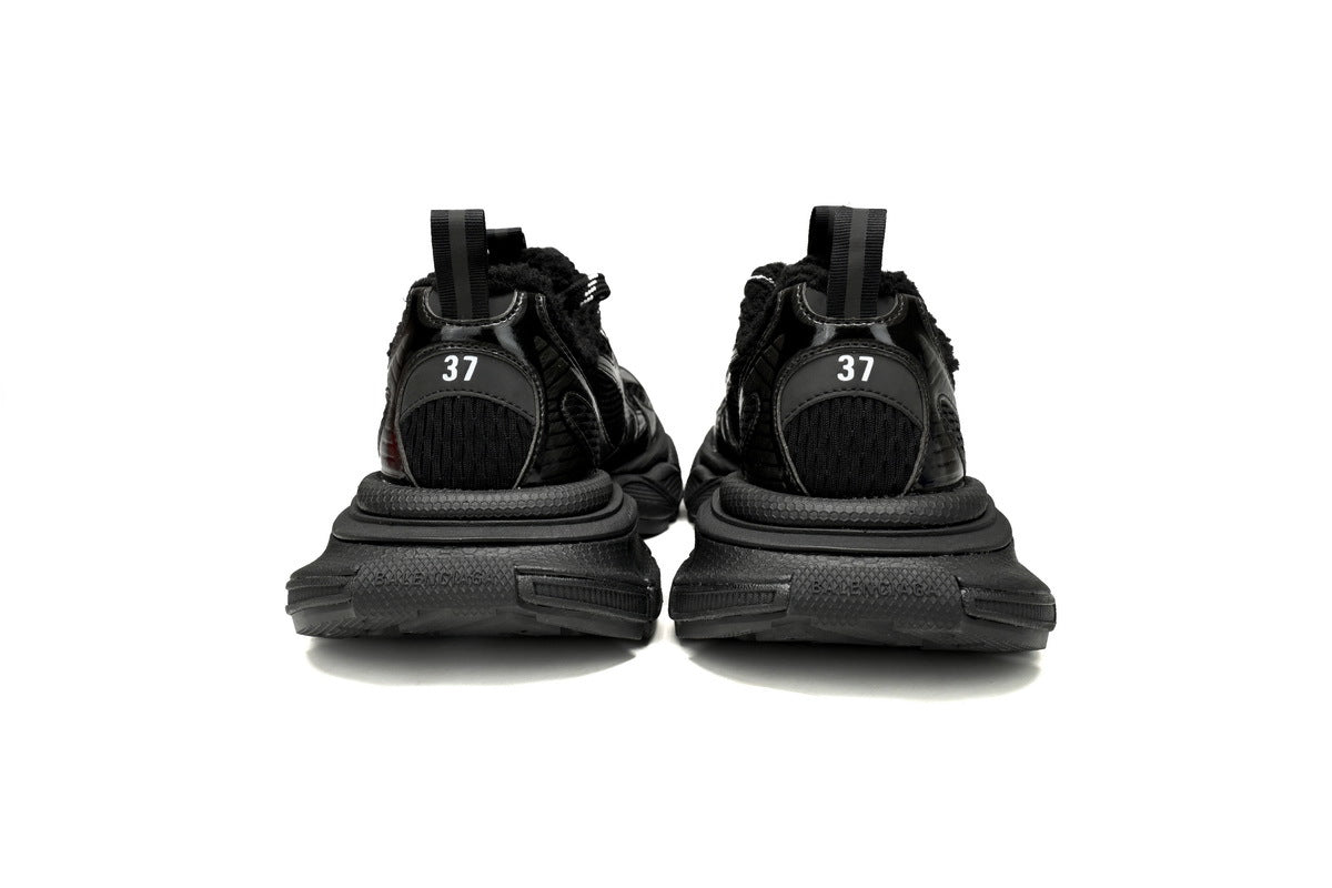 Balenciaga 3XL men's shoes Track Sneaker – Low-Top Chunky Sole balenciaga runners black