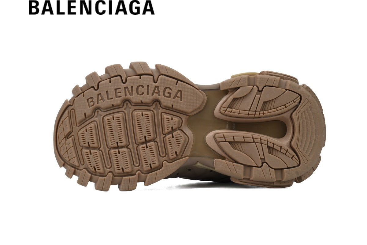 Balenciaga Track men's shoes  women sneakers in Beige