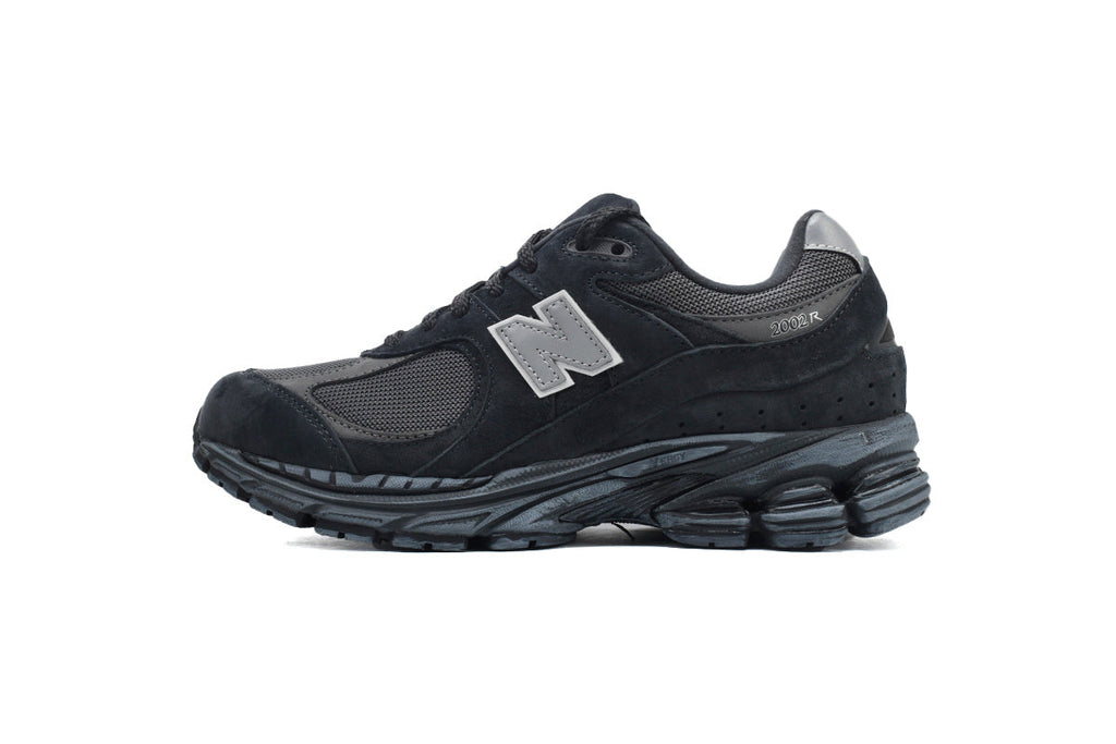 New Balance 2002R Women's & Men's Black & Charcoal Retro Sneakers